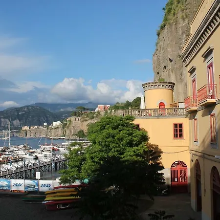 Surriento Suites Sorrent Exterior foto